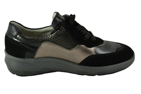 WALDLAUFER 831004 980 768 M-Tonia