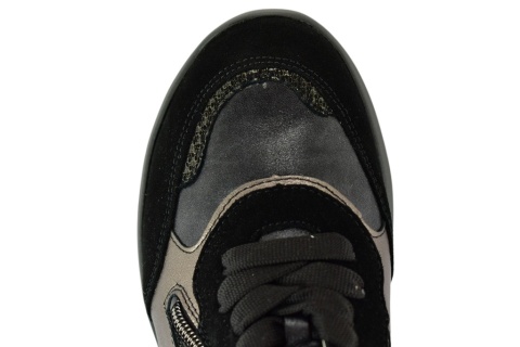 WALDLAUFER 831004 980 768 M-Tonia