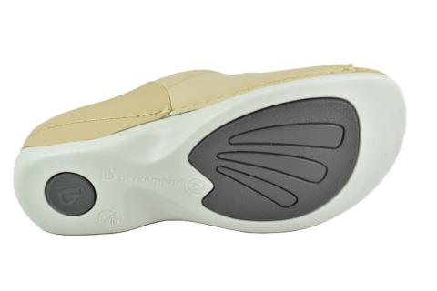 BERKEMANN 01027 767 Janna